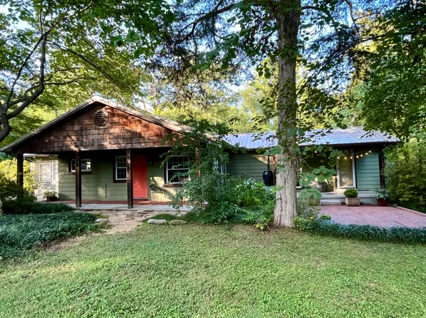 400 Larch Ln, Knoxville, TN 37909