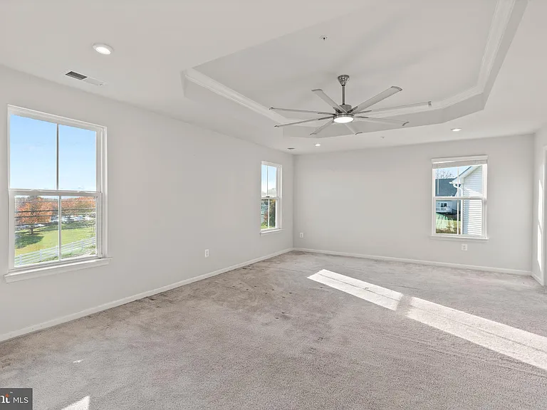 311 Sunrise Ct — Photo 46
