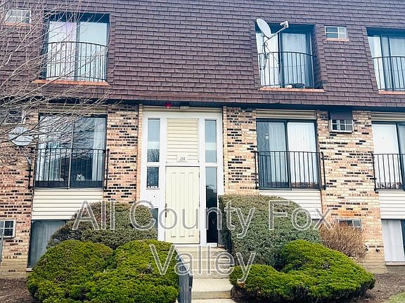 2nd image of 174 Waters Edge Dr APT 102