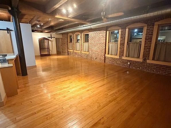 105 S 9th St APT 301