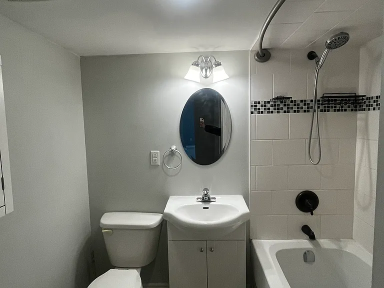 171 Anne St N #1B — Photo 10