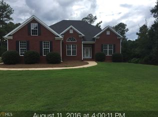 70 Pecan Ln, Oxford, GA