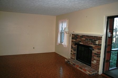 5th image of 27 Birch Ln