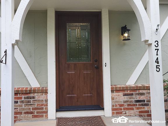 3rd image of 3745 NE Beechwood Dr