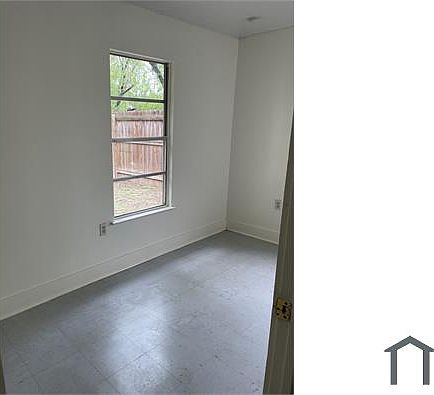 3rd image of 551 Dorie St