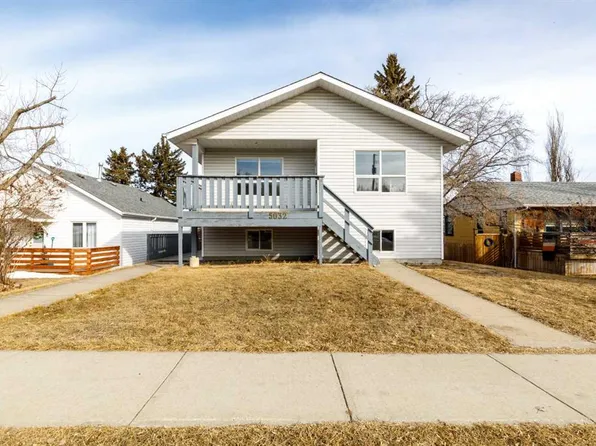 5032 N 47th Ave, Sylvan Lake, AB T4S 1G9