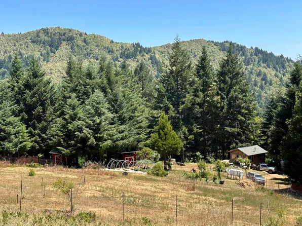 950 Powell Creek Rd, Redway, CA 95560