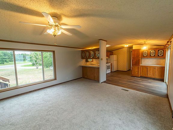 4th image of 1123 County Road C