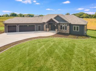 3859 80th St, Franksville, WI 53126