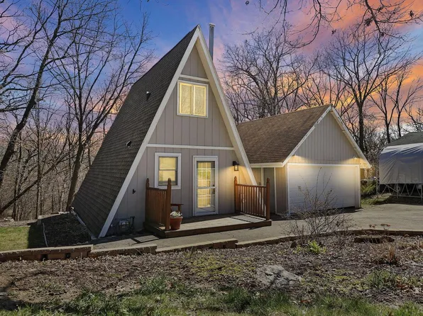 W5983 Mariner Hills TRAIL, Elkhorn, WI 53121