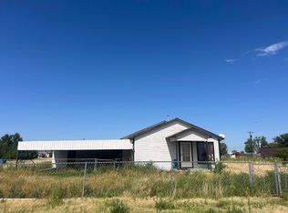 503 N Floyd Ave, Happy, TX 79042