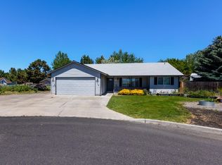 2712 NE Huckleberry Ct, Prineville, OR 97754