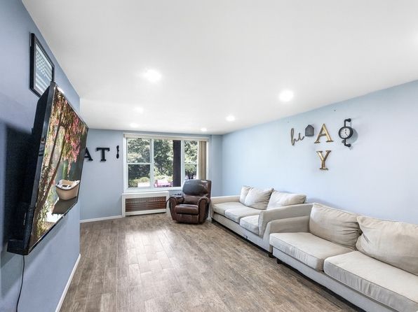 120 Dehaven Dr APT 130