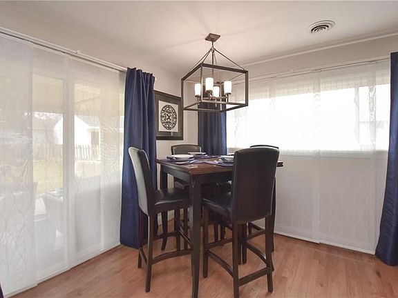 5th image of 544 Bayfair Dr