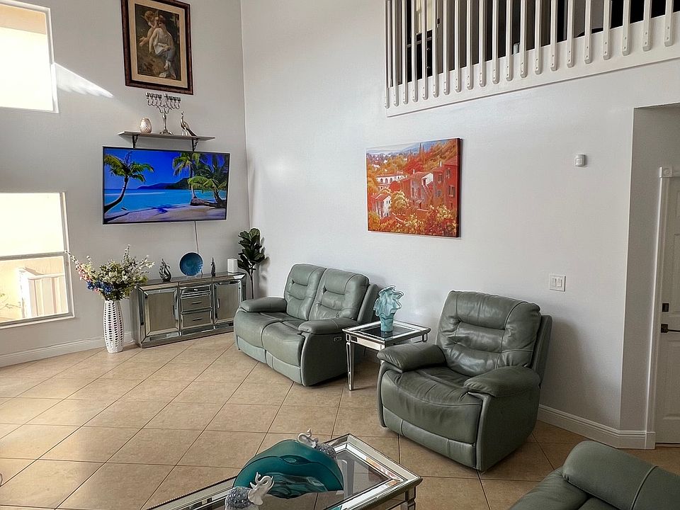 1st image of 1590 Seagrape Way