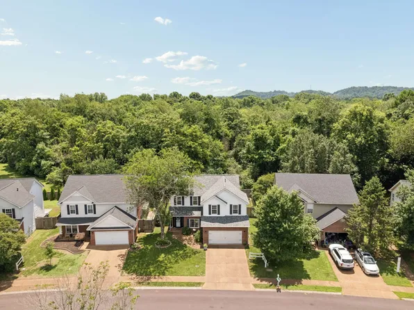 3227 Dark Woods Dr, Franklin, TN 37064