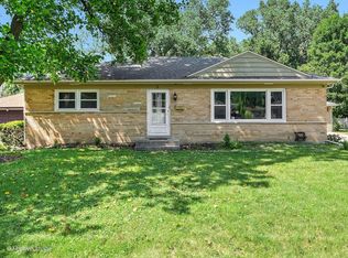 1019 Wakeman Ave, Wheaton, IL 60187