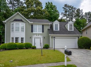 2742 Manor Glen Ln, Suwanee, GA 30024