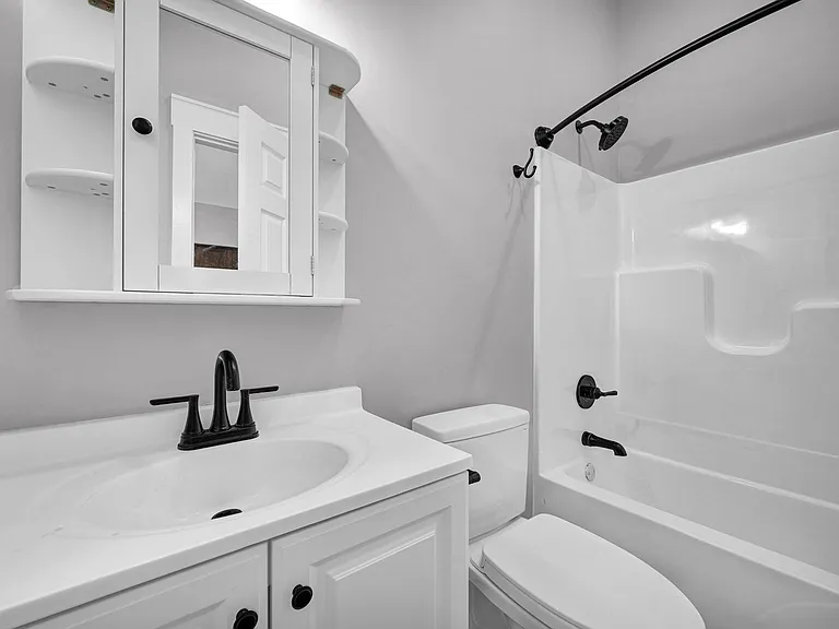 318 S Locust St #318-1 — Photo 12