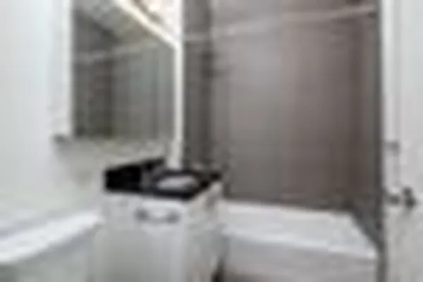 Rented by Bohemia Realty Group | media 2