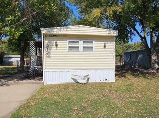 2128 E Lockwood St, Wichita, KS 67216