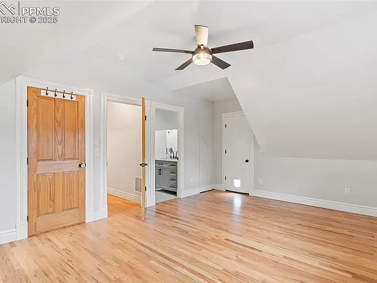 602 S 26th St — Photo 13