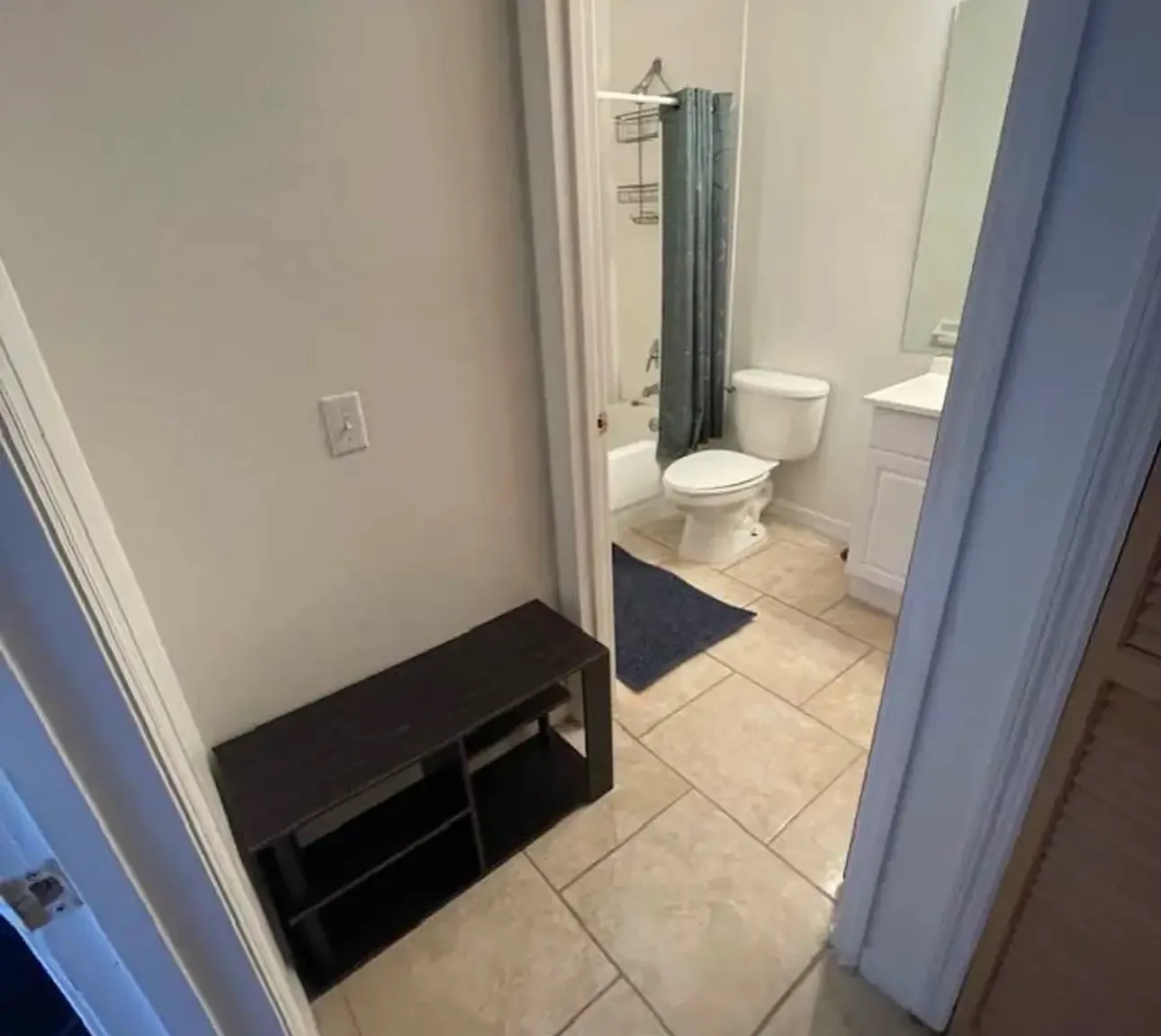 Studio, 350 sqft, $700 — Photo 3