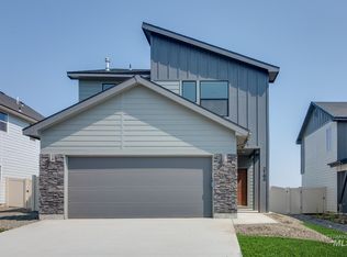 2164 W Heavy Timber Dr, Meridian, ID 83642