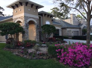 2727 N Cotswood Manor Dr, Kingwood, TX 77339