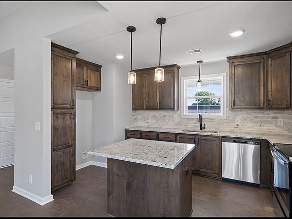 5th image of 525 Liberty Park Lot 525
