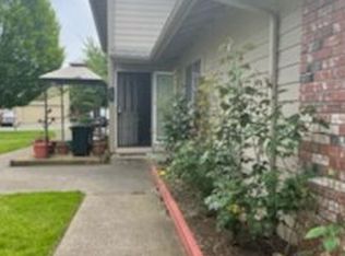 1525 NE Hale Pl, Gresham, OR 97030