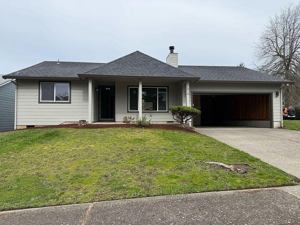 1st image of 2810 NE 84th St