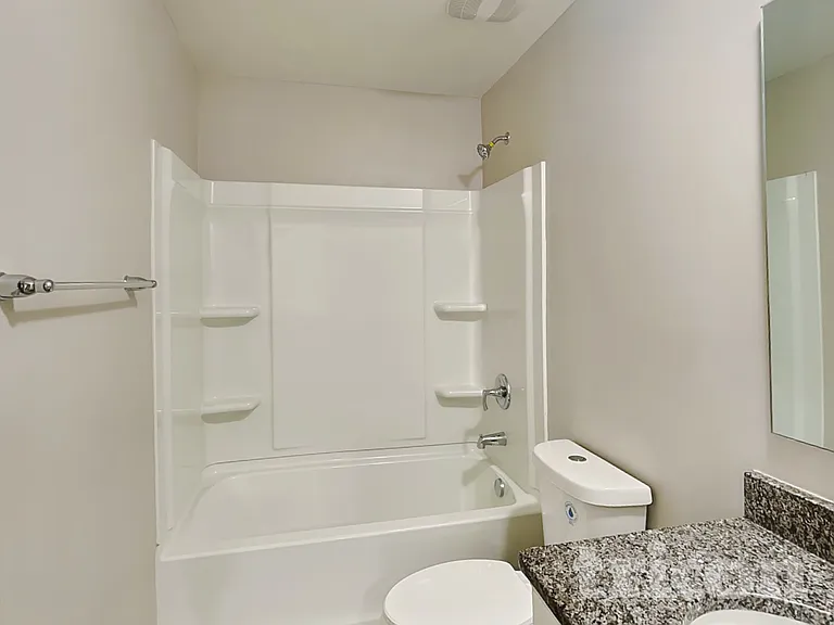 166 Oak Creek Rd — Photo 14