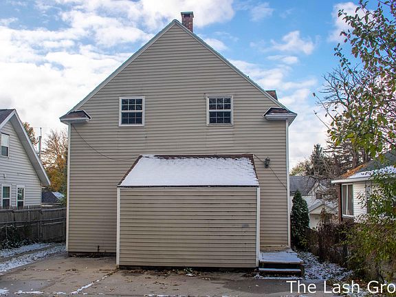 5th image of 1824 Palace Ave SW