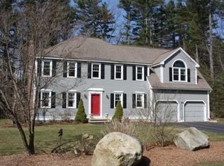 3 Rose Ln, Westford, MA 01886