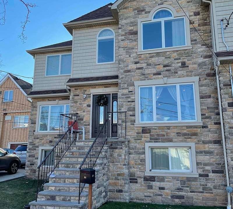 1st image of 26 Cabot Pl