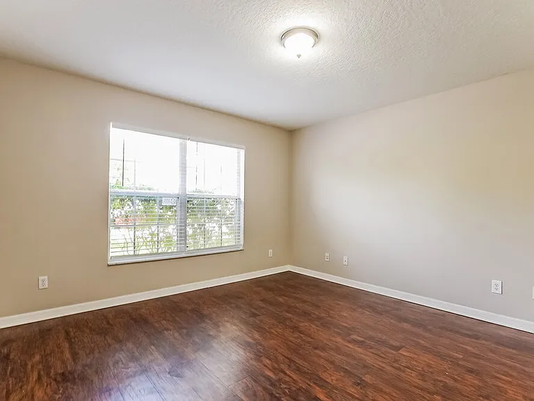 1254 Blackwater Pond Dr — Photo 12