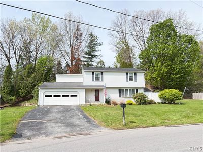 7637 Sandy Ln, Syracuse, NY, 13212