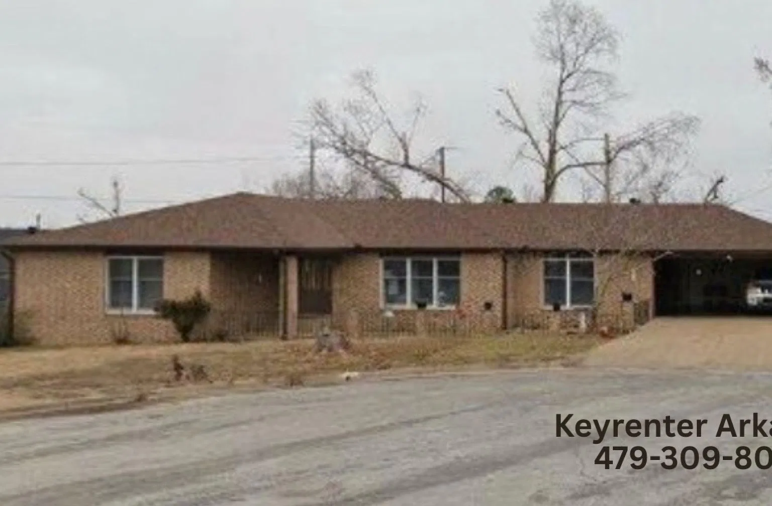 Spacious 4 Bed, Brick Home with Large Fenced Yard & 2-Car Garage — Photo 1
