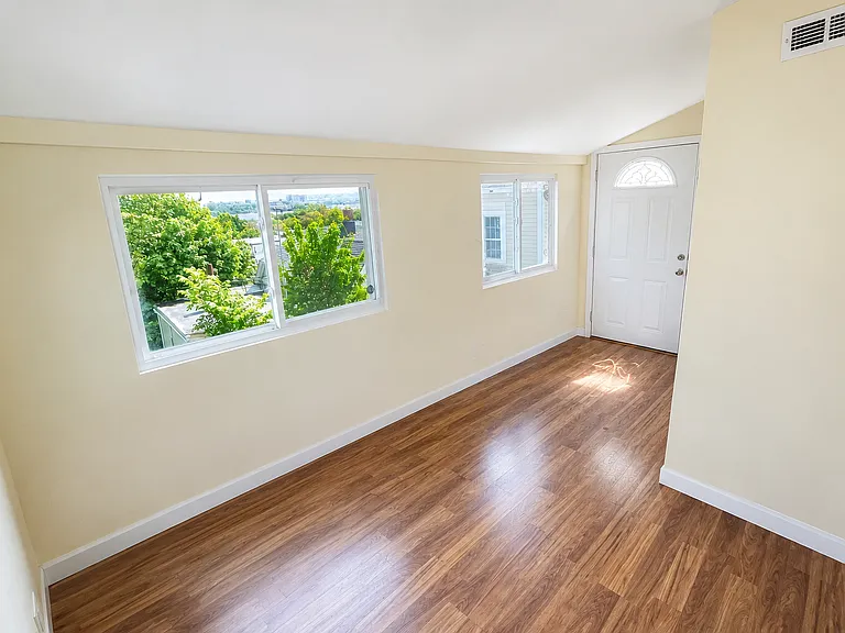 20A Main St #2 — Photo 5