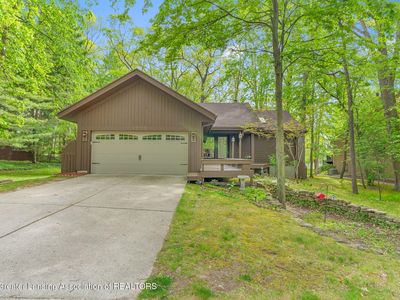 1223 Woodwind Trl, Haslett, MI, 48840