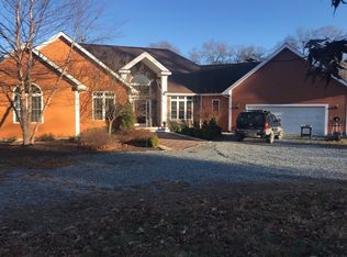 179 Hilton Ln, Swansea, MA 02777