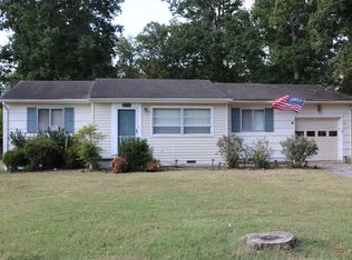 1115 Cranbrook Dr, Hixson, TN 37343