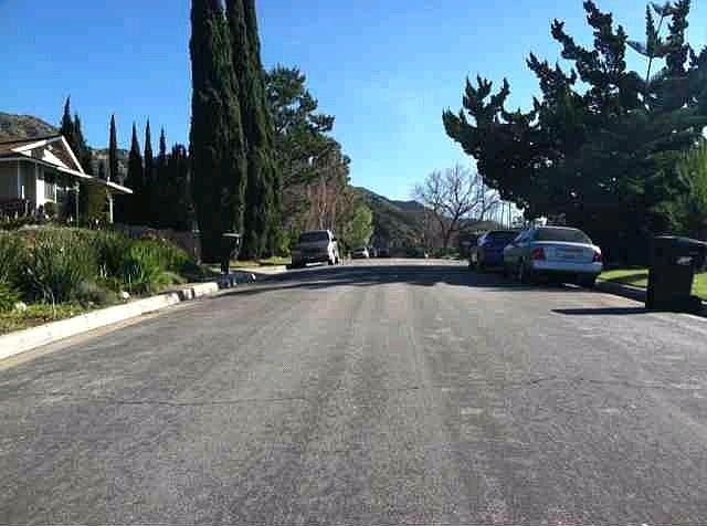2nd image of 2355 Henrietta Ave
