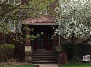2768 Lancashire Rd APT 1A, Cleveland Heights, OH 44106