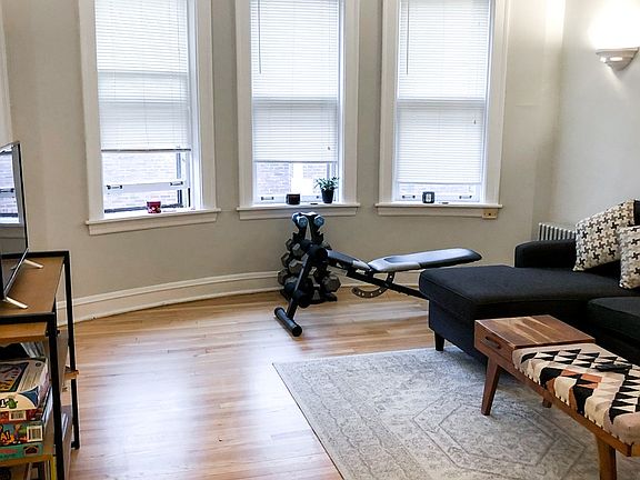3rd image of 822 Forest Ave #24-D-3