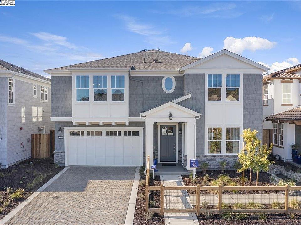 1st image of 32633 Singh Cir