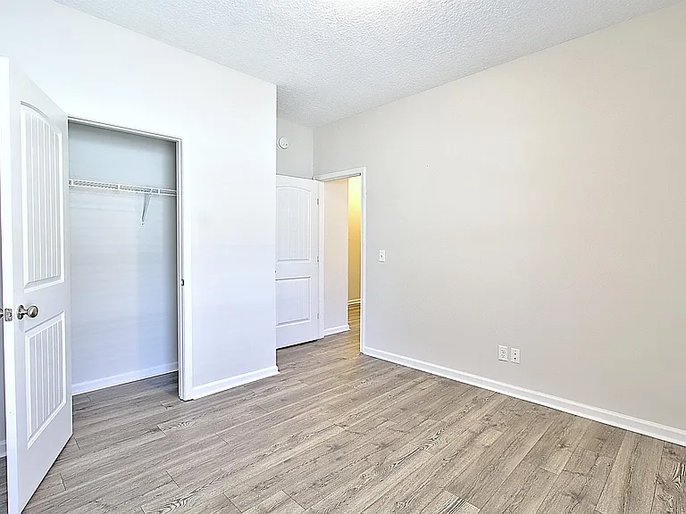 183 Winn Ave — Photo 10