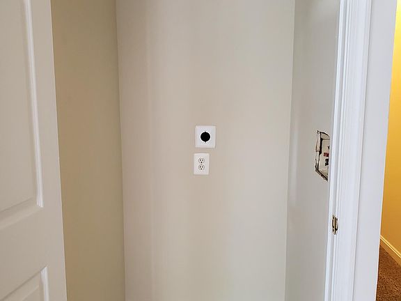 Closet for stackable washer and dryer