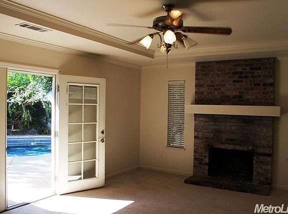 5th image of 2520 Park West Dr